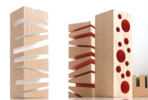 Mehr Holz und mehr Design auf die Schreibtische!